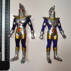 更に値下げ 중고 ソフビ ウルトラマンキング 17センチ 軟質 成形色違い