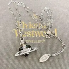 ヴィヴィアン　ディアマンテネックレス