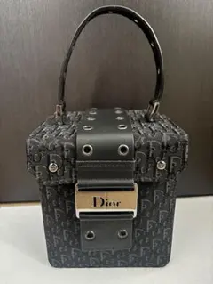 【美品・新品未使用】Dior ブラック ボックス型ポーチ ノベルティ品のサムネイル