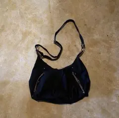 グランジ ショルダーバッグ