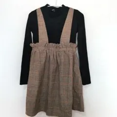 西松屋　黒の長袖チェック柄ワンピース