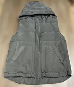 ダウンベスト　プリシラバス　ドール