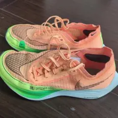 NIKE　ヴェイパーフライ2 希少サイズ23.5cm