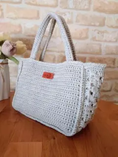 手編み　モチーフ　グラニースクエアバック　ライトグレー　春夏用