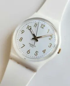 【稼働・極美品】SWATCH スウォッチ 白×ゴールド 腕時計 スイス製のサムネイル