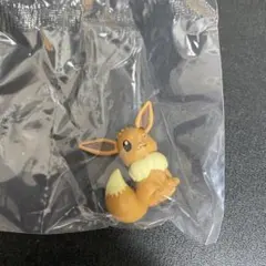 ポケットモンスター しっぽみてみて！フィギュア3　イーブイ　ガシャポン　ポケモン