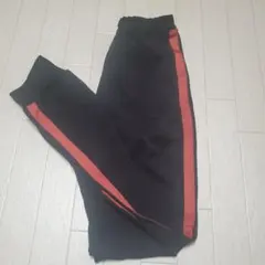 値下げしました。devirock ジャージ 160cm ブラック 赤