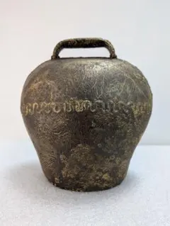 スイス アッペンツェル地方 カウベル 大□真鍮 本革 鐘 牛 民芸品 細工