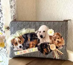 わんこ達のデコレーション★ヒッコリーキルティングポーチ