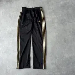 k*e様 18009 アディダス 刺繍ロゴ パフォーマンスロゴ トラックパンツ