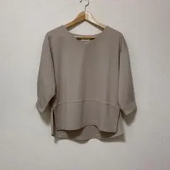 LEPCIM Vネックプルオーバー