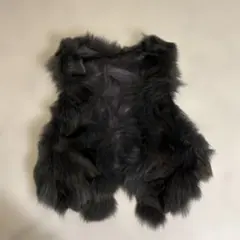 【新品】ファーベスト　黒　リアルファー　ジレ