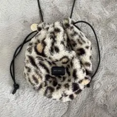 niko and... ニコアンド ショルダーバッグ　レオパード