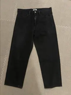 UNIQLO U ブラックジーンズ ストレート 31インチ　ユニクロユー