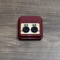 【ファミコン】コントローラー型ABボタン キーチェーン　任天堂　ゲーム