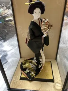 【呪物】黒着物の舞妓人形 日本人形 ケース無し 曰く付き 呪物】黒着物の舞妓人形 日本人形 ケース無し 曰く付き - メルカリ