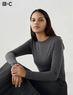 送料無料♡UNIQLO：C 極暖ヒートテックカシミヤブレンドクルーネックT