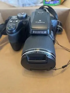 FUJIFILM FinePix S9200 本体のサムネイル