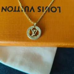 サークル ゴールド ネックレス