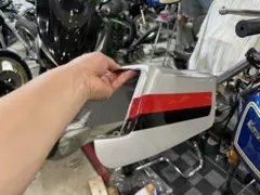 【希少】gpz400f純正テールカウル 割れなし 希少】gpz400f純正テールカウル 割れなし - メルカリ