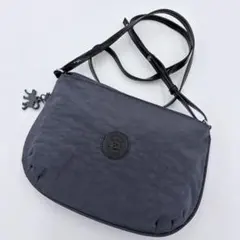 美品✨ キプリング ショルダーバッグ モンキーチャーム サブバッグ 軽量