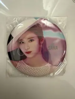 breakthrough サナ　缶バッチ　TWICE