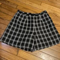 黒白チェック柄キュロット