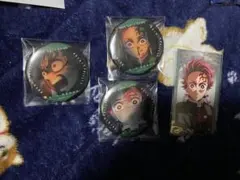 鬼滅の刃 無限城編 ものがたる眼差し 缶バッジA 竈門炭治郎　カード 4点セット