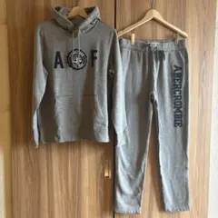 超レアモデル】Abercrombie & Fitch つなぎスエット XL - メルカリ