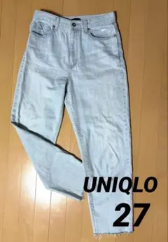 UNIQLOストレートデニム　ライトブルー