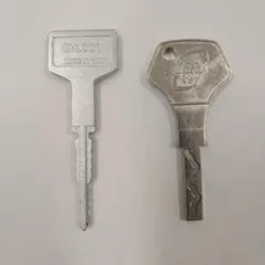 パチンコ用 スロット用 流通キー OMLOCK カギ 鍵 - メルカリ