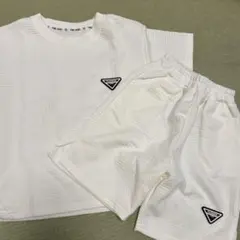 ホワイト Tシャツとショートパンツ セット　120cm