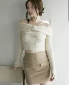 Amanda offshoulder tops beige