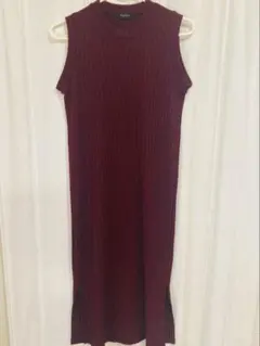 Janiss ノースリーブ ニットワンピース ボルドー　Ｍサイズ　秋冬物