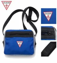 安*中様 GUESS ショルダーバッグ ブルー ロゴ入りのサムネイル