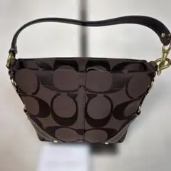 Mackey 美品 COACH コーチ ホーボー ミニ シグネチャー 2026年最新】コーチ ミニシグネチャー スモールホーボーの人気アイテム
