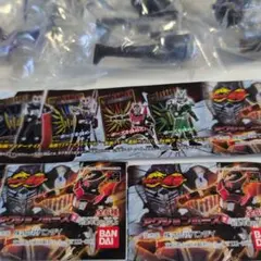 バンダイ 仮面ライダー龍騎アクションボーズ2002年ガシャポンセット