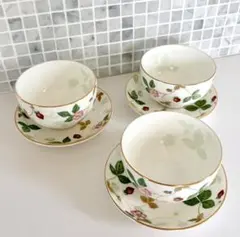 ウェッジウッドワイルドストロベリーパステルジャパニーズティーカップ＆ソーサー3客