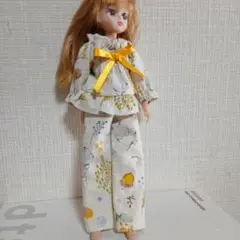 No.72　ハンドメイド　リカちゃんの服　パジャマ
