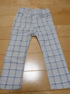 コーデュロイのパンツ