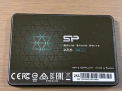 シリコンパワー 内蔵型SSD　256GB　使用時間571時間
