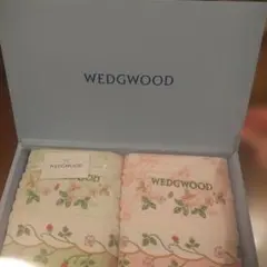 WEDGWOOD タオル2枚セット 花柄刺繍送料あるためラストお値下げです！のサムネイル