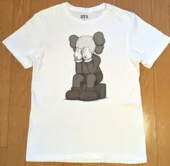 【レア】2016年 ユニクロ × KAWS Tシャツ S 白 Companion