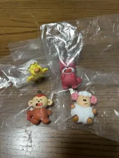 たべっ子どうぶつ すやすやフィギュア【ヒヨコ.ネコ.ヒツジ.サル】