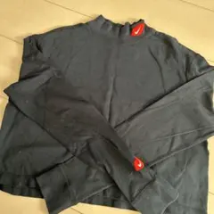 Nike 黒 ハイネック Tシャツ