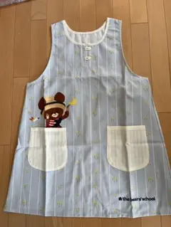 保育士キャラクターエプロン くまのがっこう