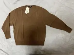 UNIQLO エクストラファインメリノリラックスフィット Vネックセーター M