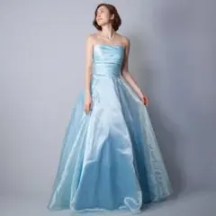 シンデレラドレス　ライトブルー　水色