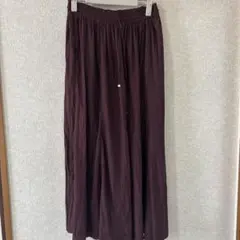 グローバルワーク　さらさらサテンフレアワイドパンツ