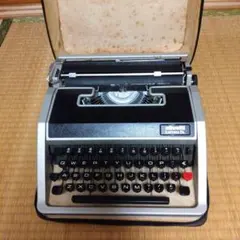 olivetti Lettera DL タイプライター